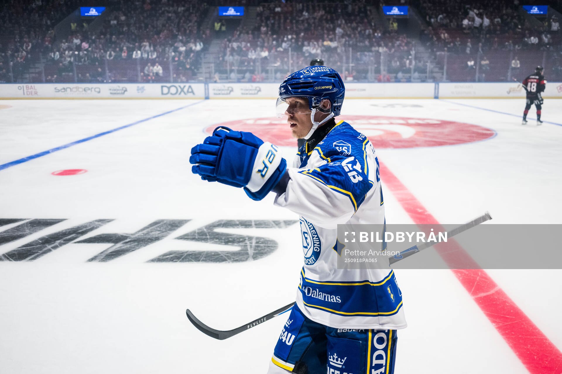 Leksands Joonas Lyytinen jublar