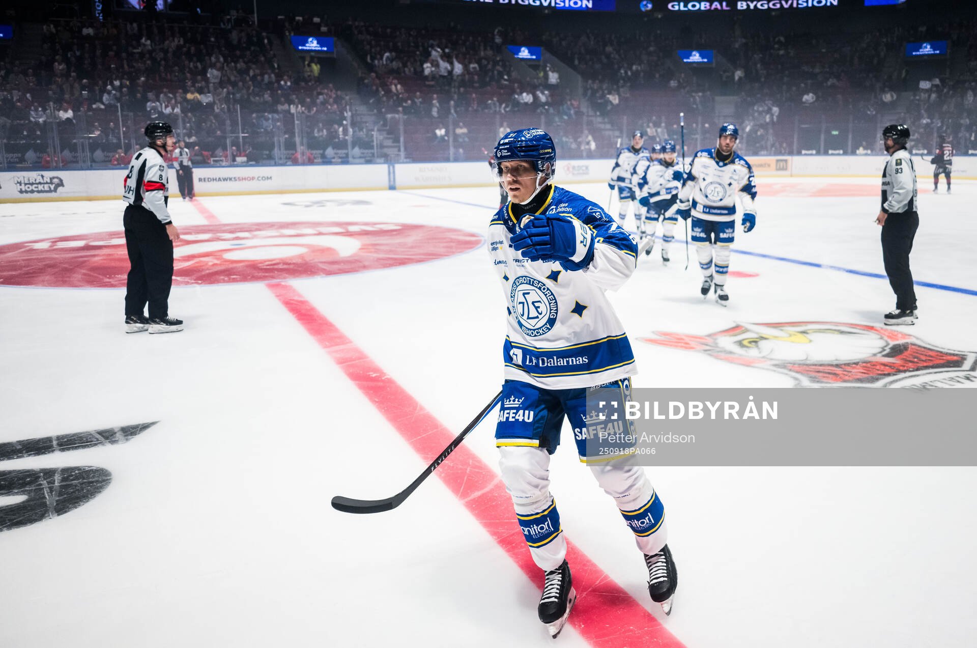Leksands Joonas Lyytinen jublar