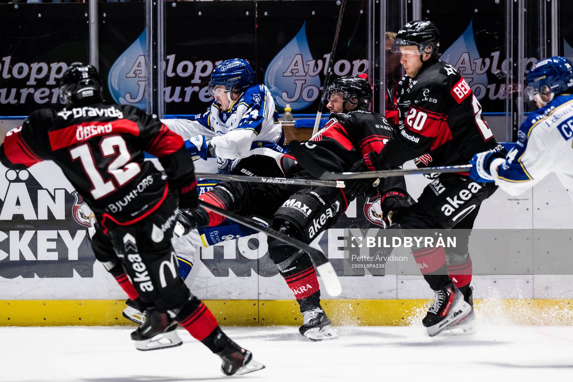 Leksands Arvid Eljas och Malmö Redhawks Patrik Norén och