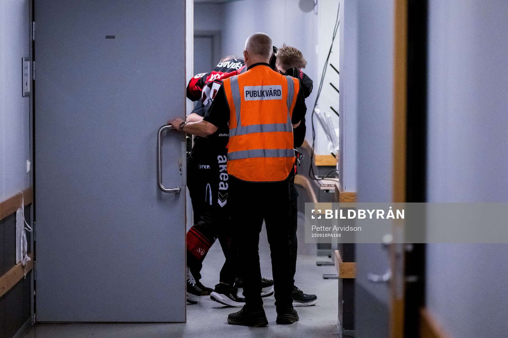 Malmö Redhawks Patrik Norén lämnar isen
