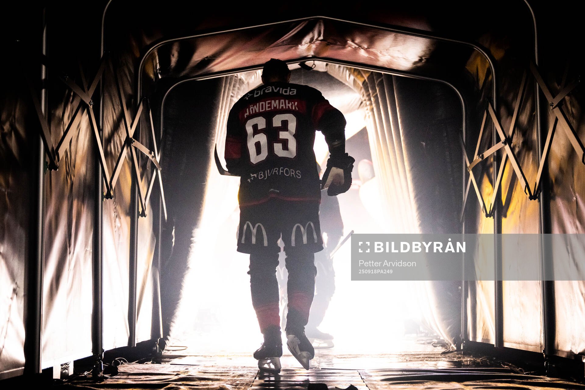 Malmö Redhawks Fredrik Händemark gör entré