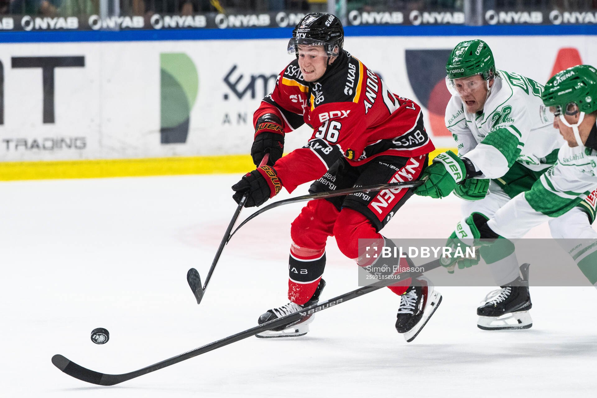 Luleås Pontus Andreasson och Rögles Fredrik Olofsson