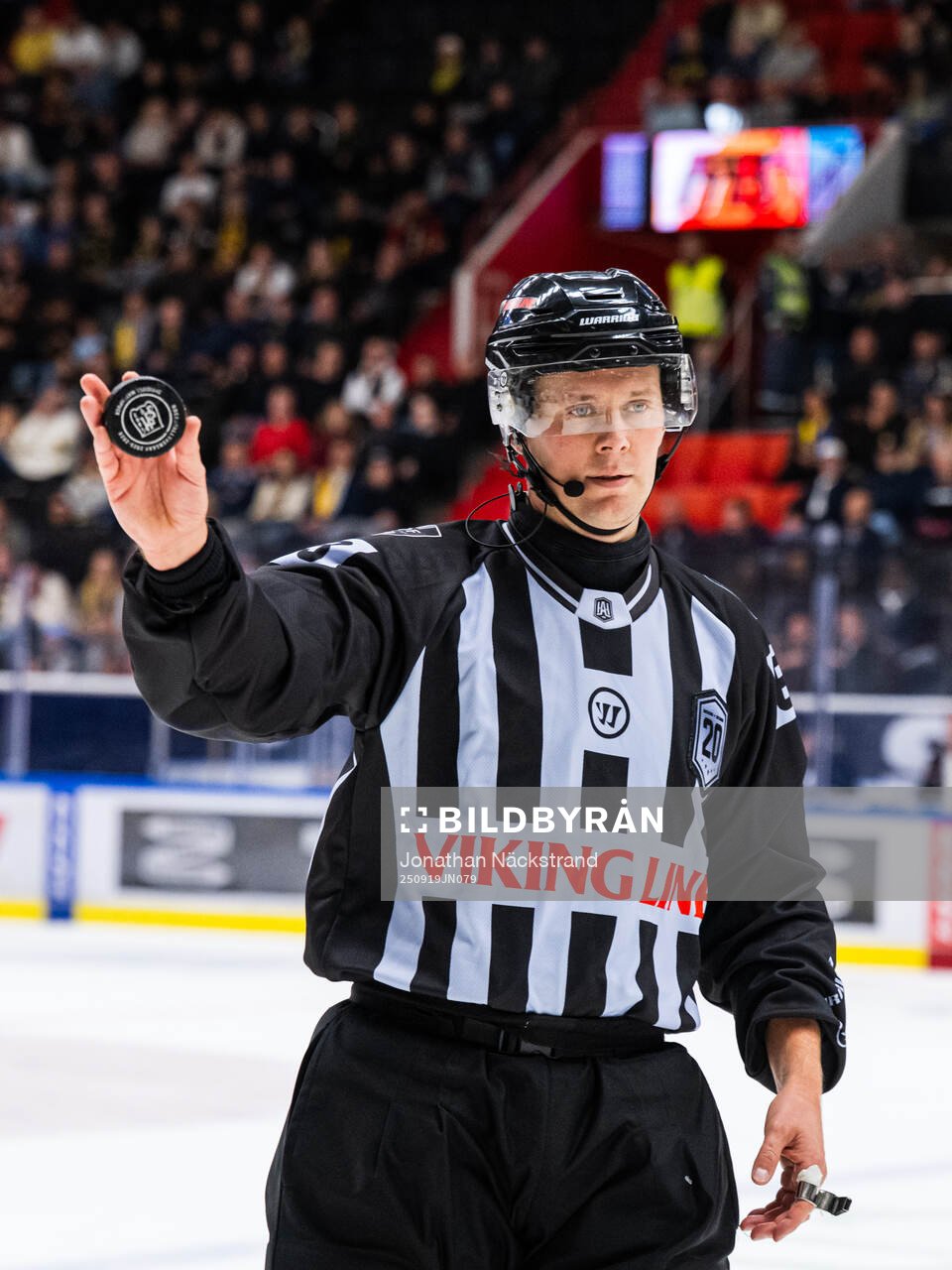 Linjedomare Peter A Eriksson