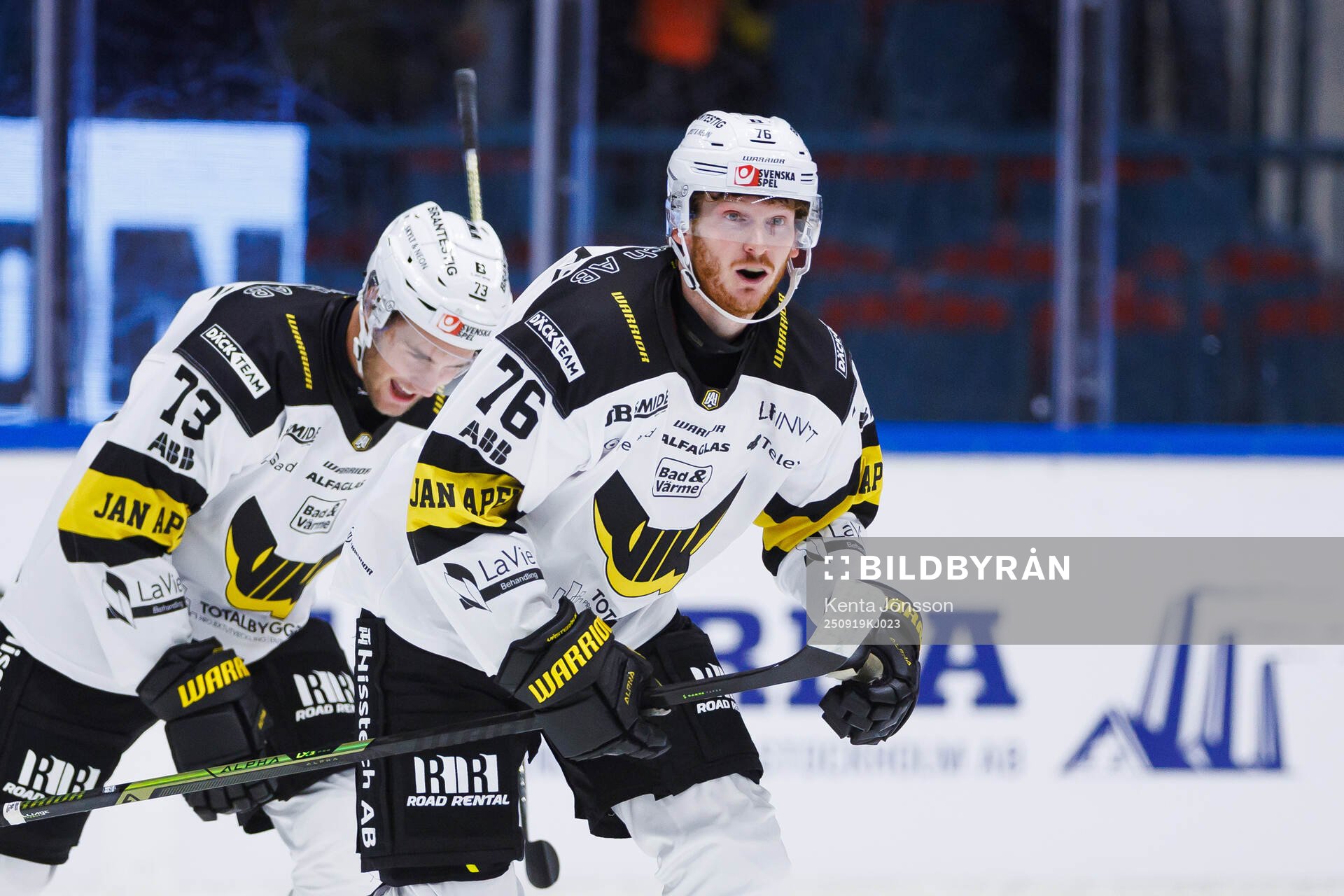 Västerås Oskar Kvist jublar