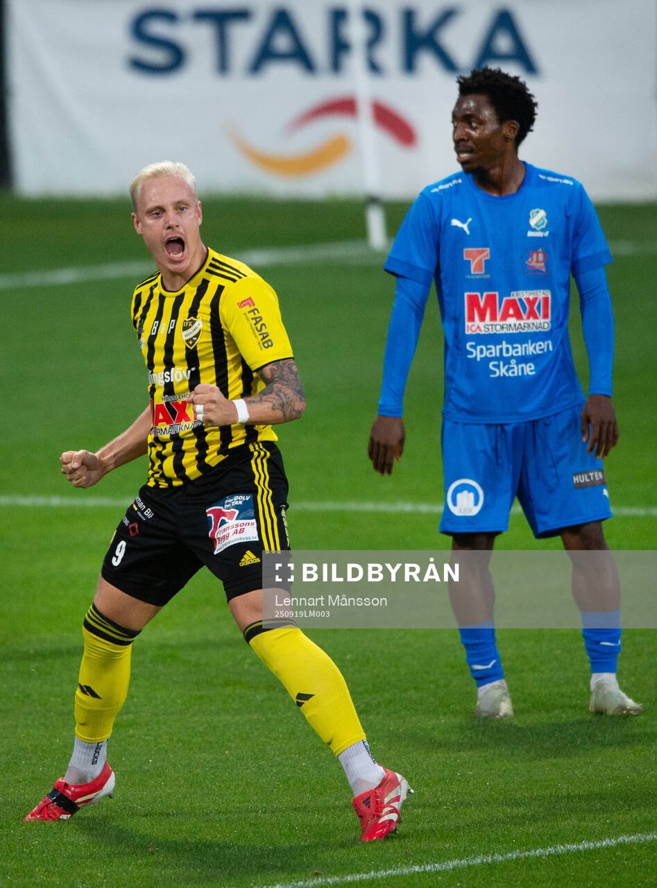 IFK Hässleholms Alexander Sjöström har gjort 0-1 och
