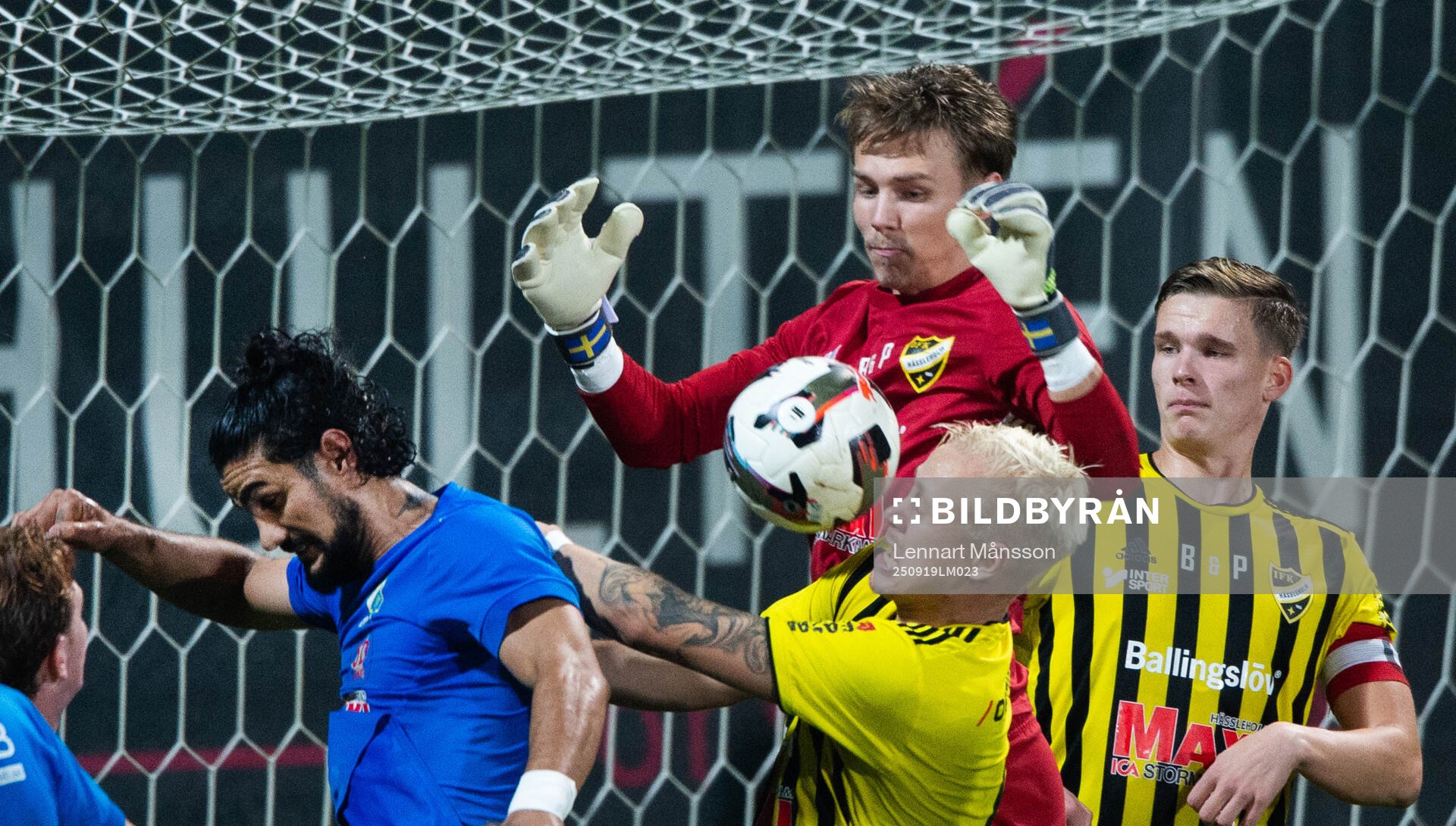 IFK Hässleholms målvakt Felix Persson och Alexander
