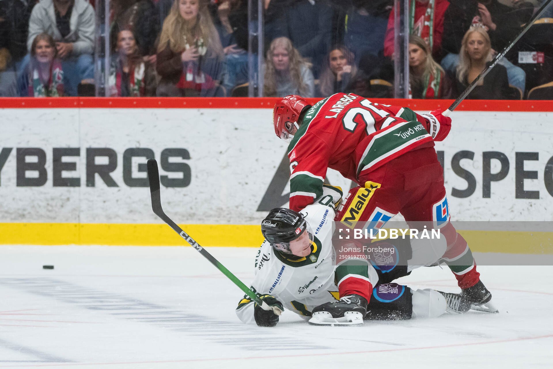 Östersunds Carl Holmner-Härgestam Maksim Semjonov