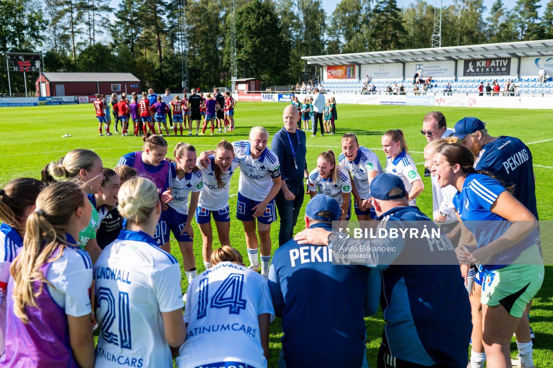 IFK Norrköpings spelare jublar