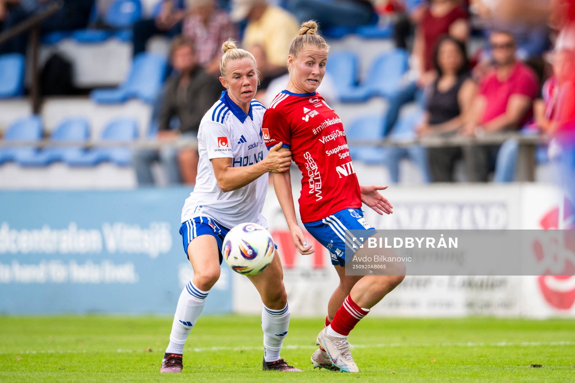 Vittsjös Sofie Rewucha och IFK Norrköpings Jessica Wik