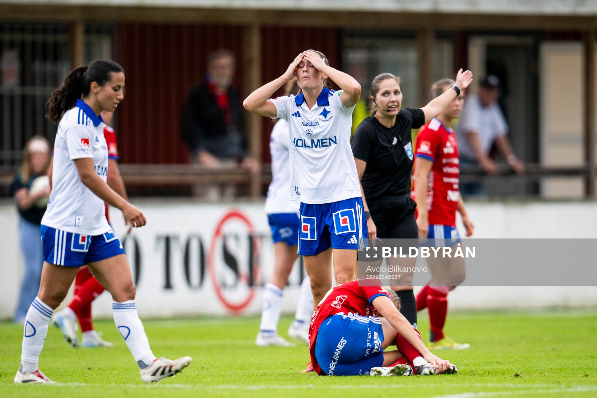 IFK Norrköpings Svea Rehnberg agerar