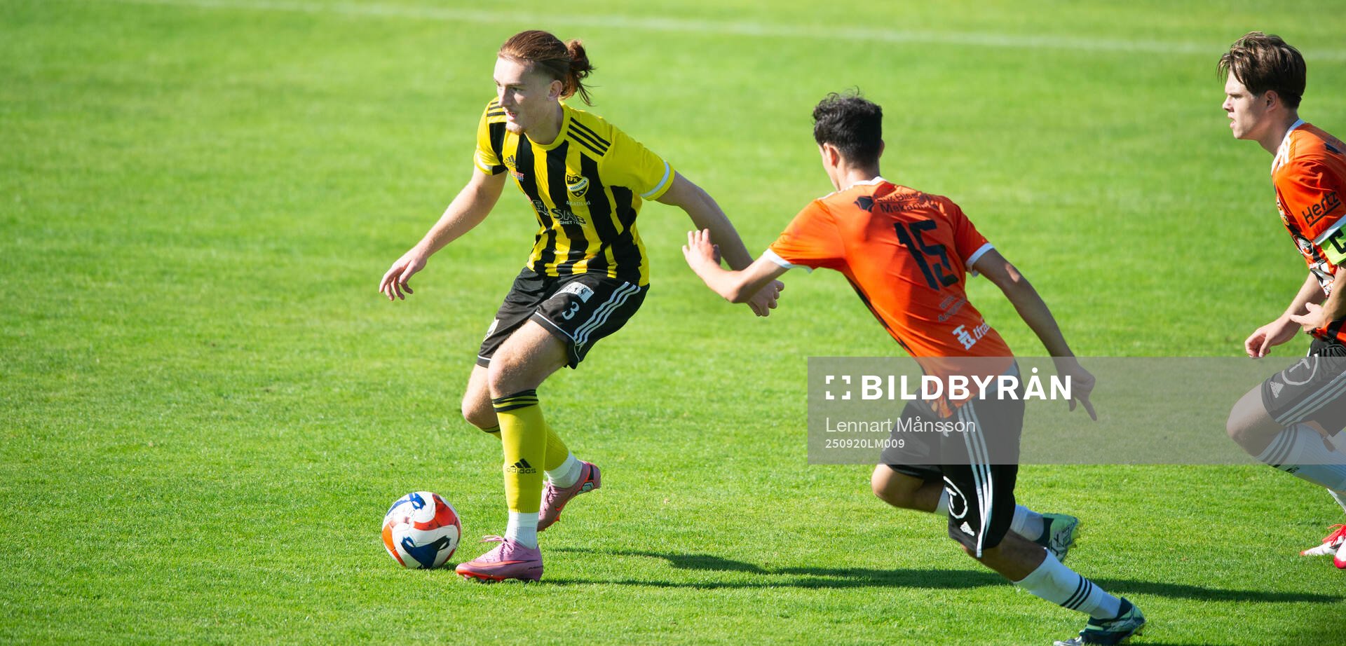 IFK Hässleholms Benjamin Alija i matchen i U19 mellan IFK