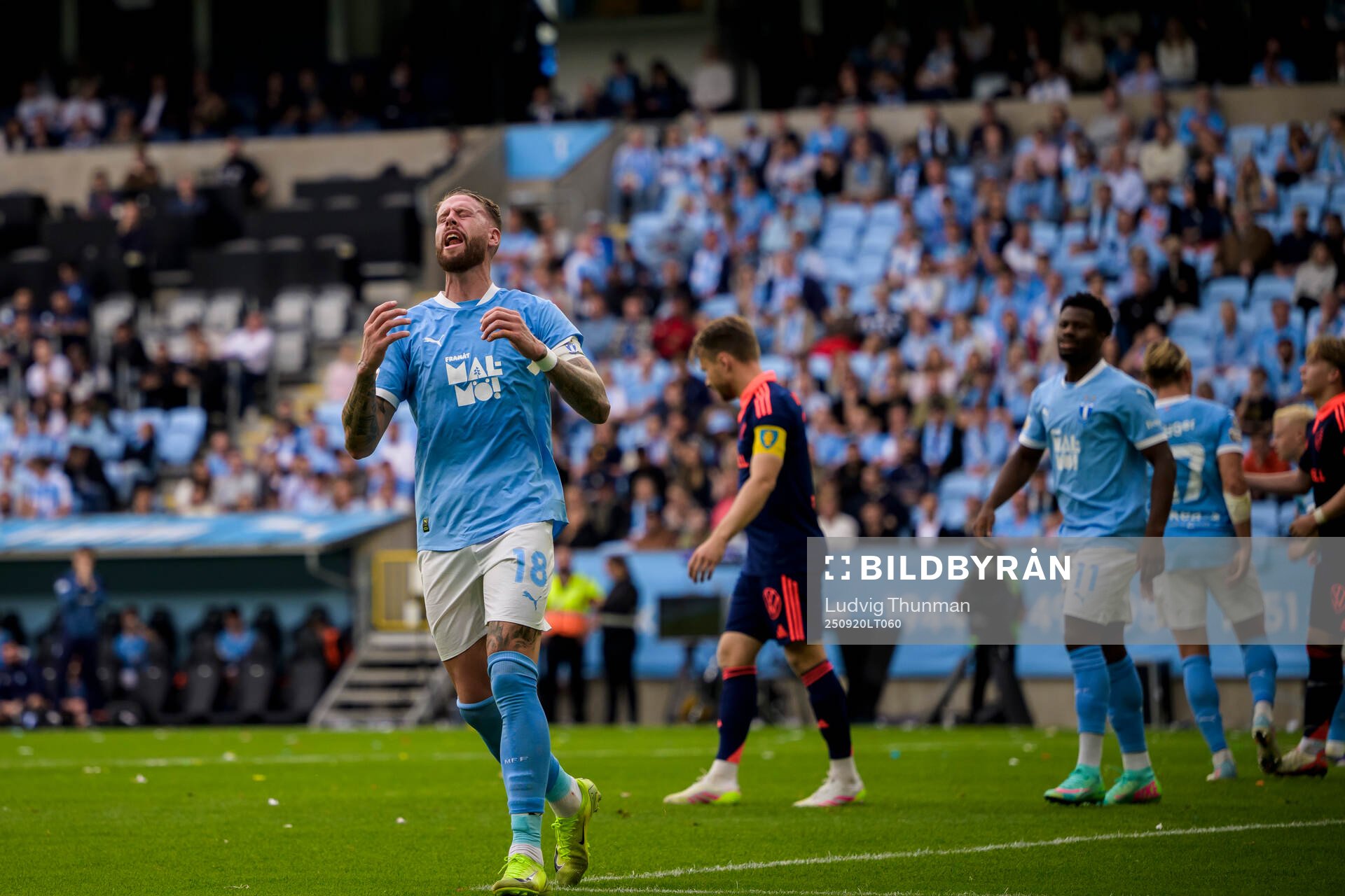 Malmö FFs Pontus Jansson deppar