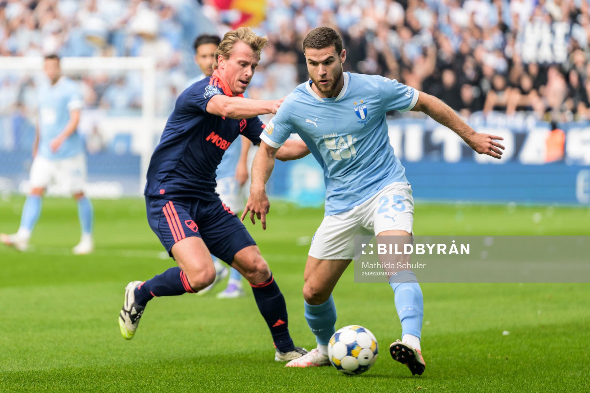 Djurgårdens Rasmus Schuller och Malmö FFs Gabriel
