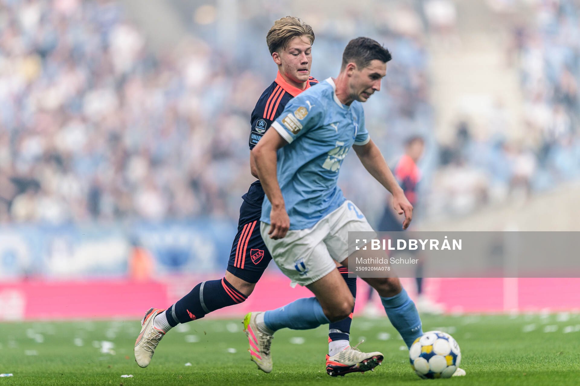 Djurgårdens Matias Siltanen och Malmö FFs Lasse Berg