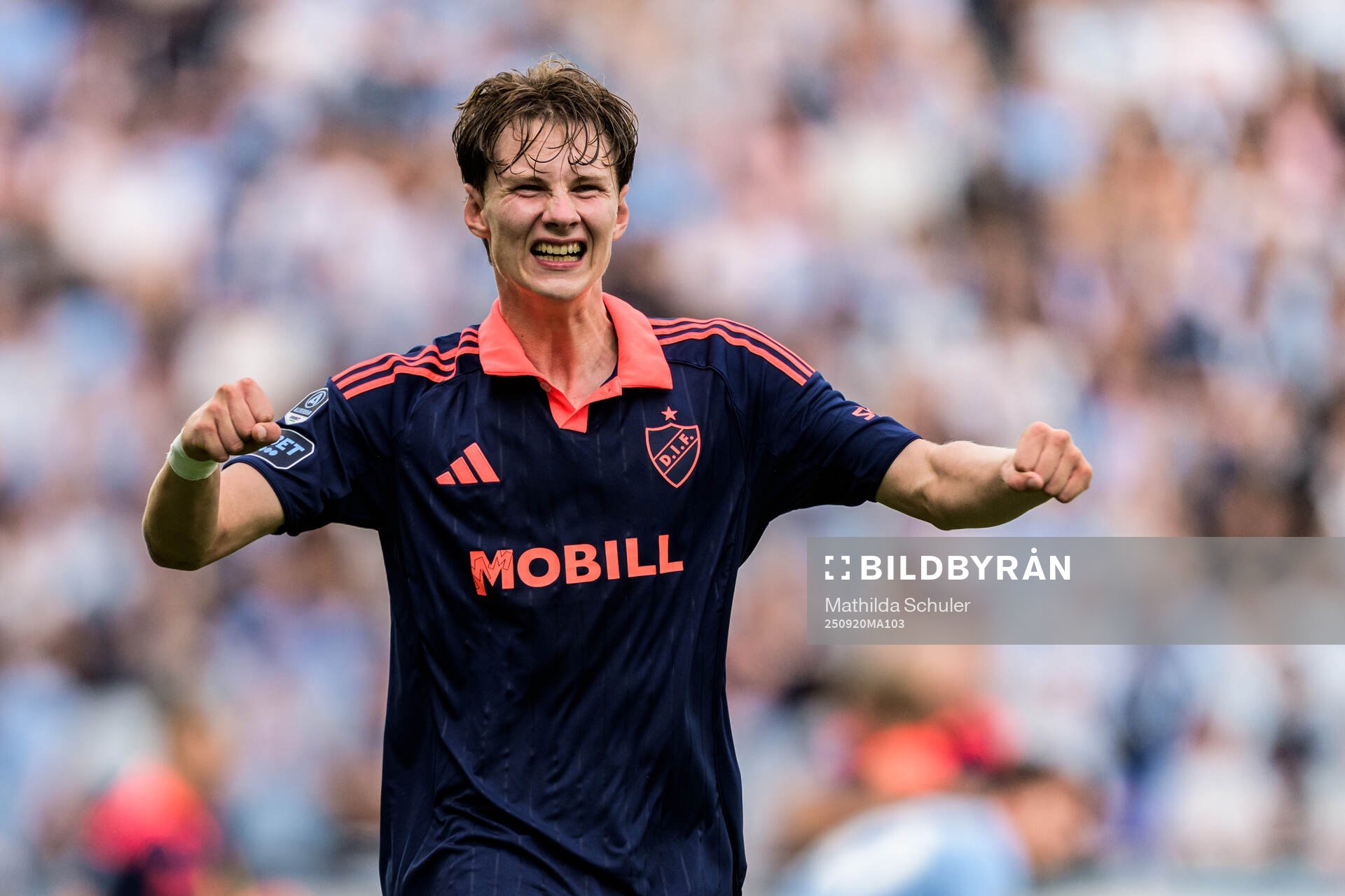 Djurgårdens August Priske Flyger jublar