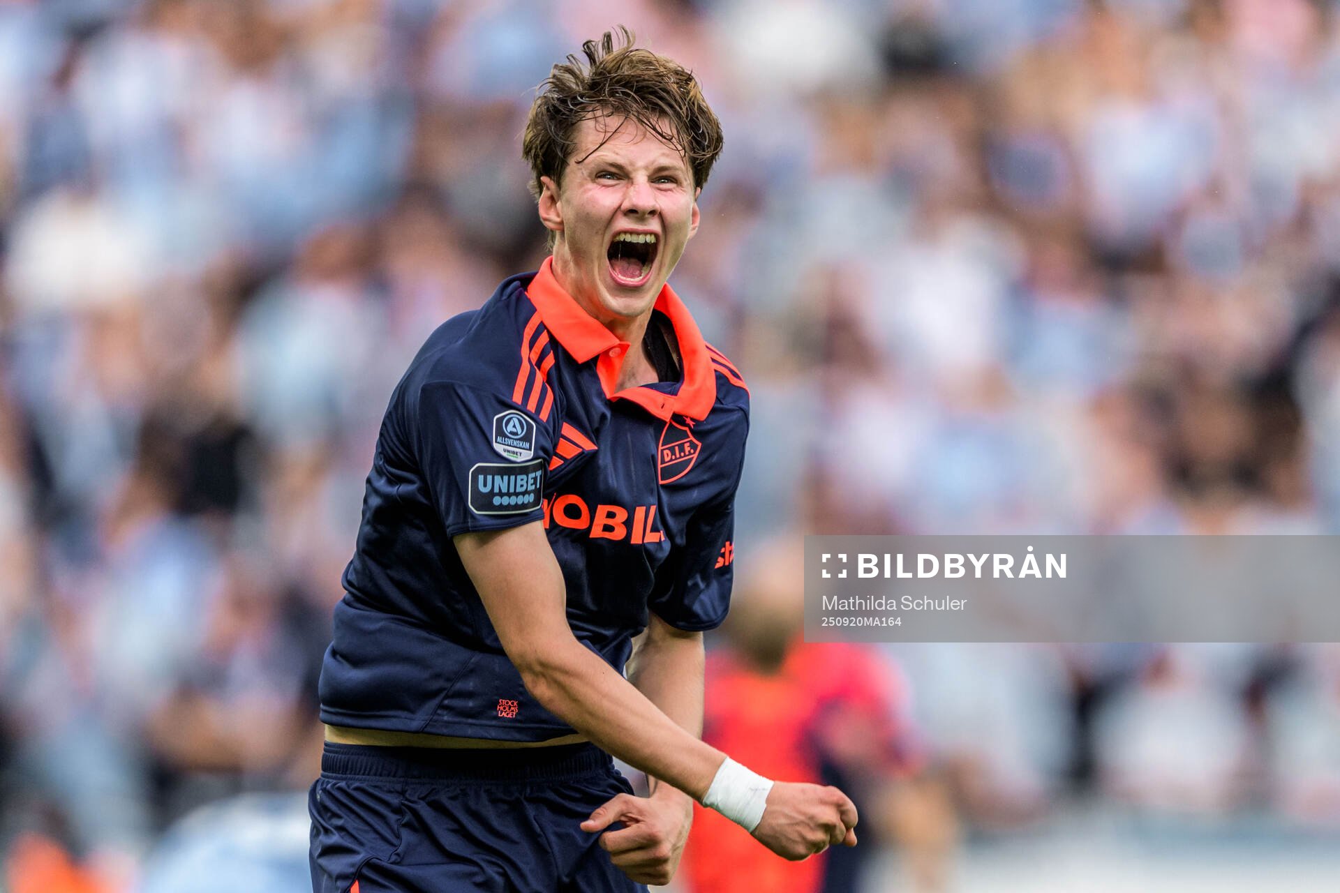 Djurgårdens August Priske Flyger jublar