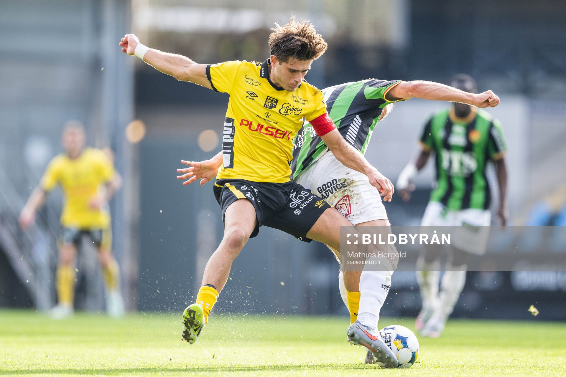 Elfsborgs Besfort Zeneli och GAIS Gustav Lundgren