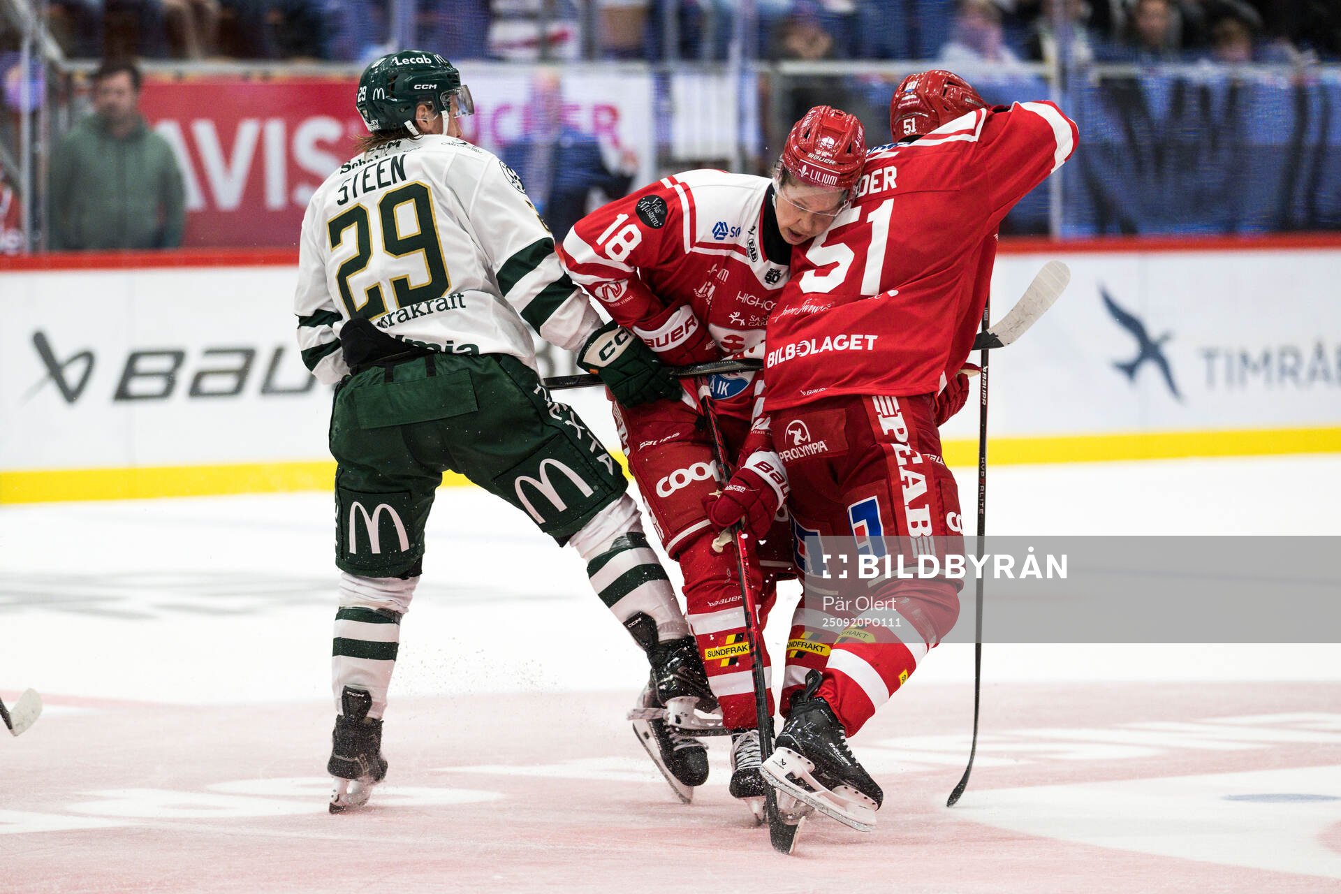 Timrås Eddie Genborg och Färjestads Oskar Steen