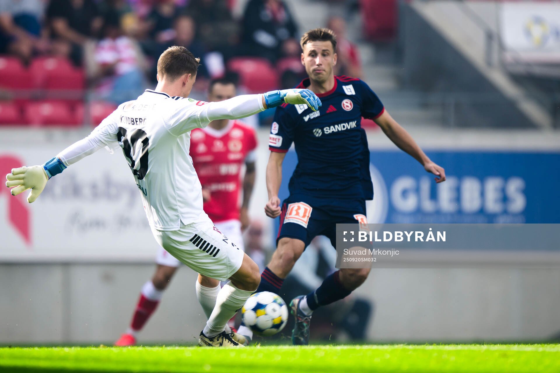 Kalmars målvakt Jakob Kindberg och Sandvikens IFs Filip