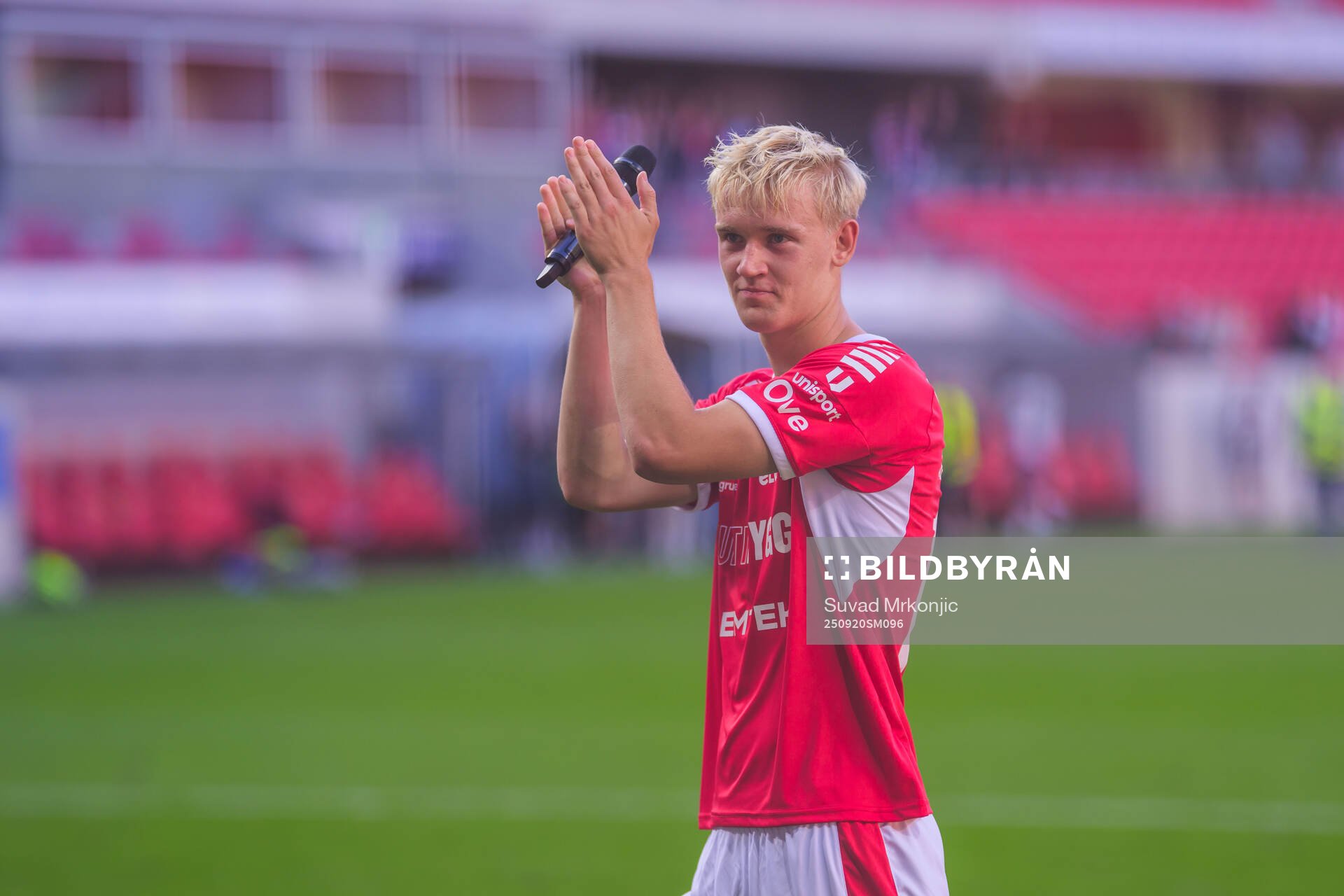 Kalmars Carl Gustafsson jublar