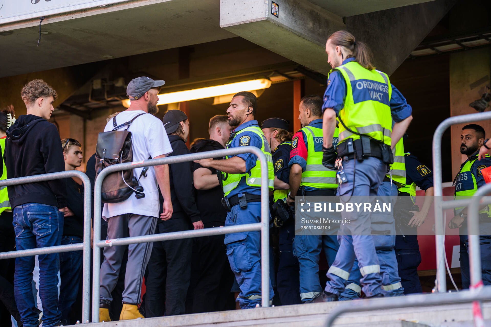 Oroligt på kalmarläktaren