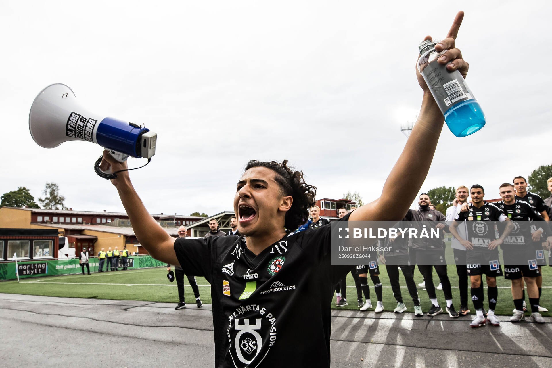 Örebros Hasan Dana jublar
