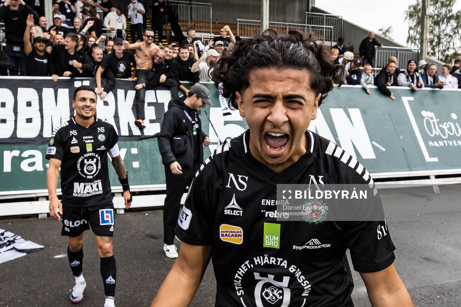 Örebros Hasan Dana jublar