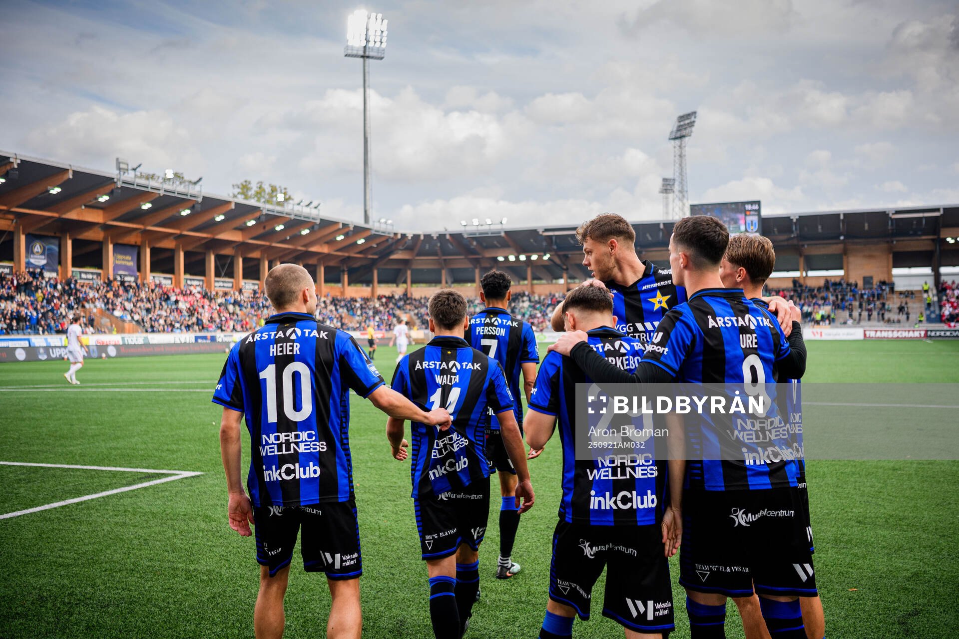 Sirius spelare jublar