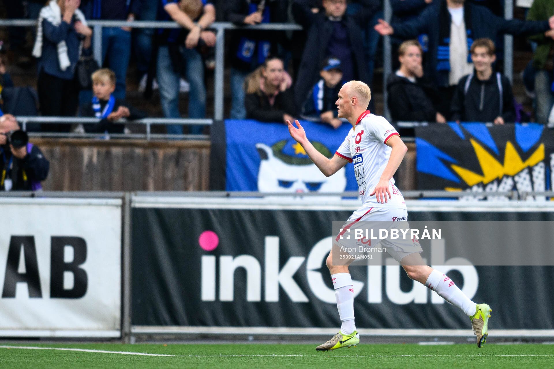 Degerfors Marcus Rafferty jublar