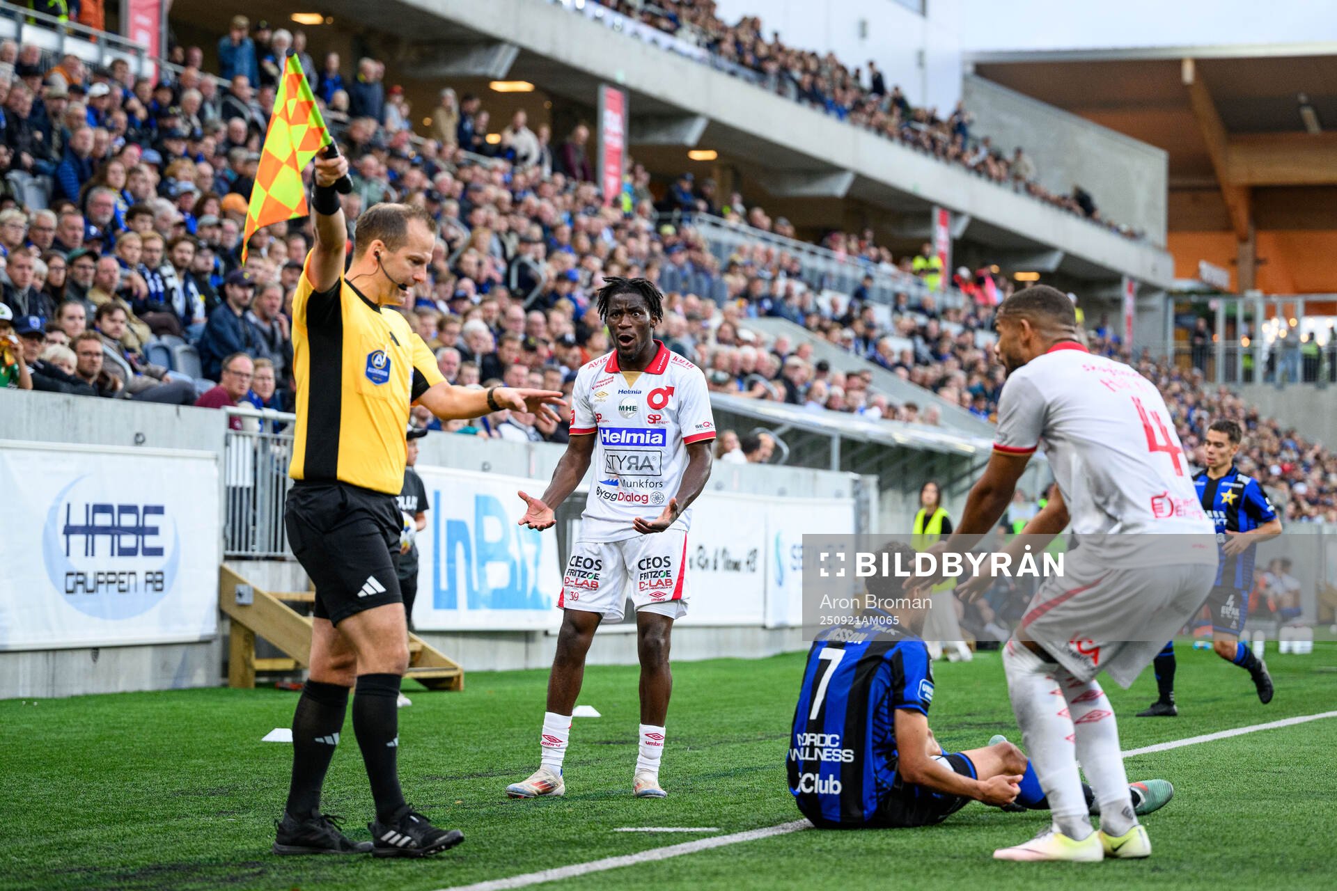 Degerfors Philippe Ndinga Ossiabadjouo och Leon Hien