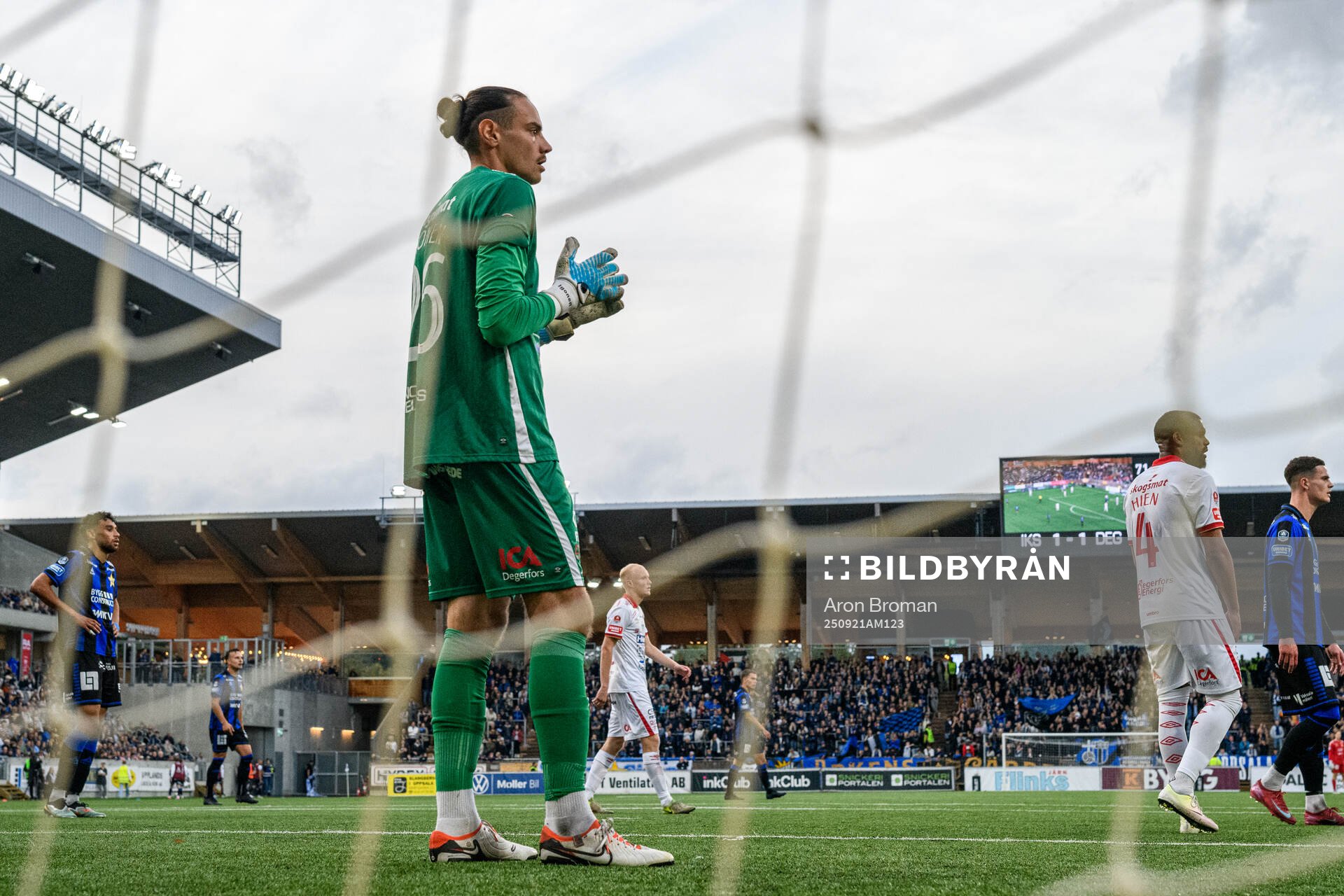 Degerfors målvakt Matvei Igonen