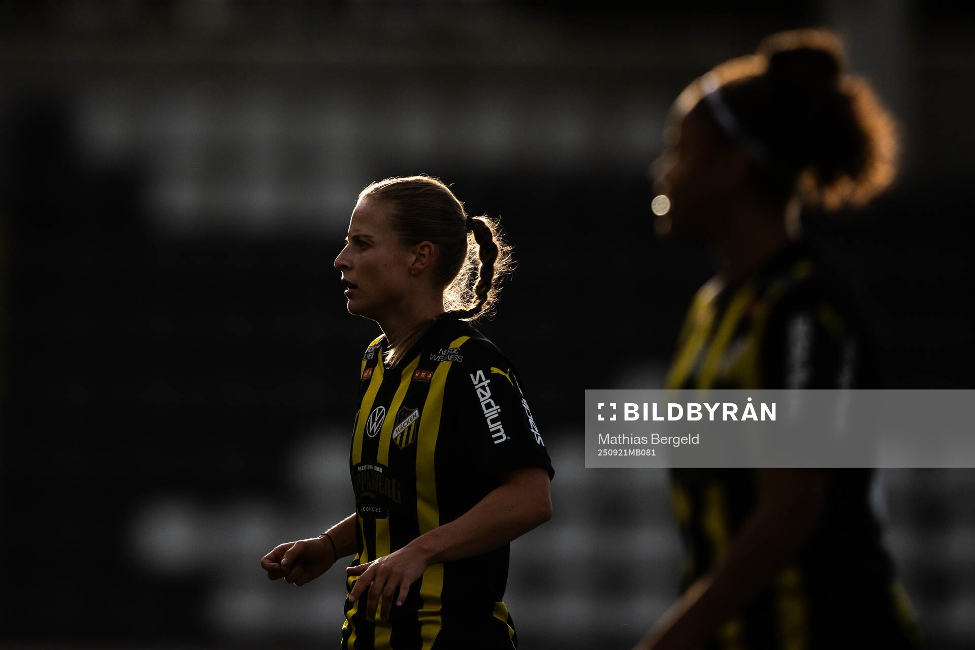 Häckens Anna Anvegård och Felicia Schröder