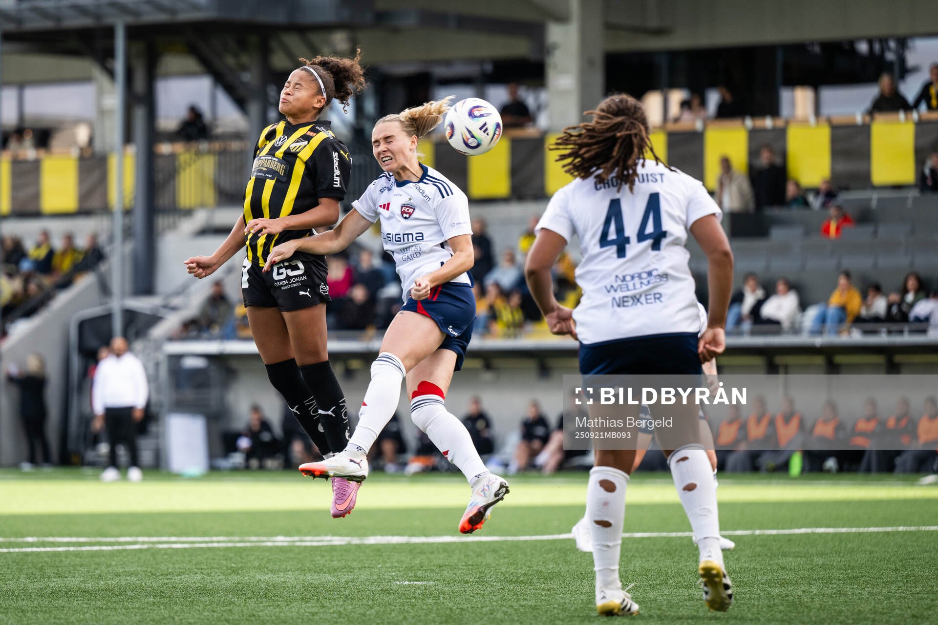 Häckens Felicia Schröder och Rosengårds Emma Jansson