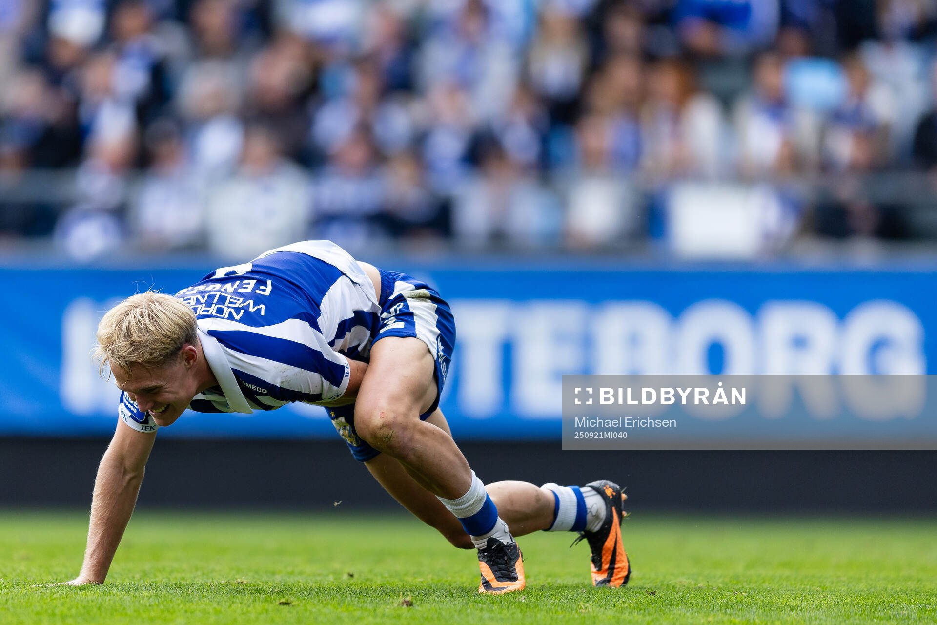 IFK Göteborgs Max Fenger har ont