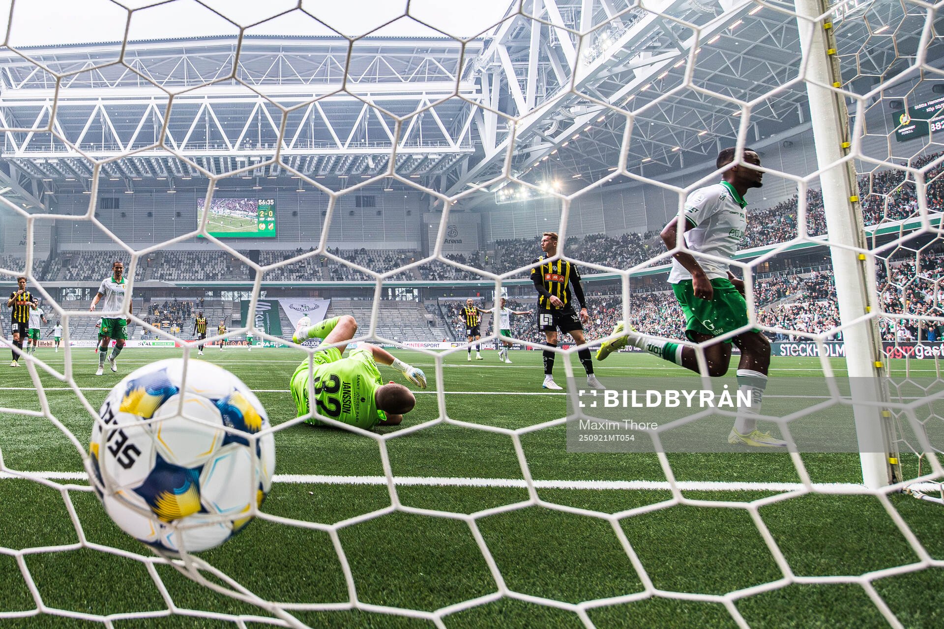 Hammarbys Paulos Abraham jublar