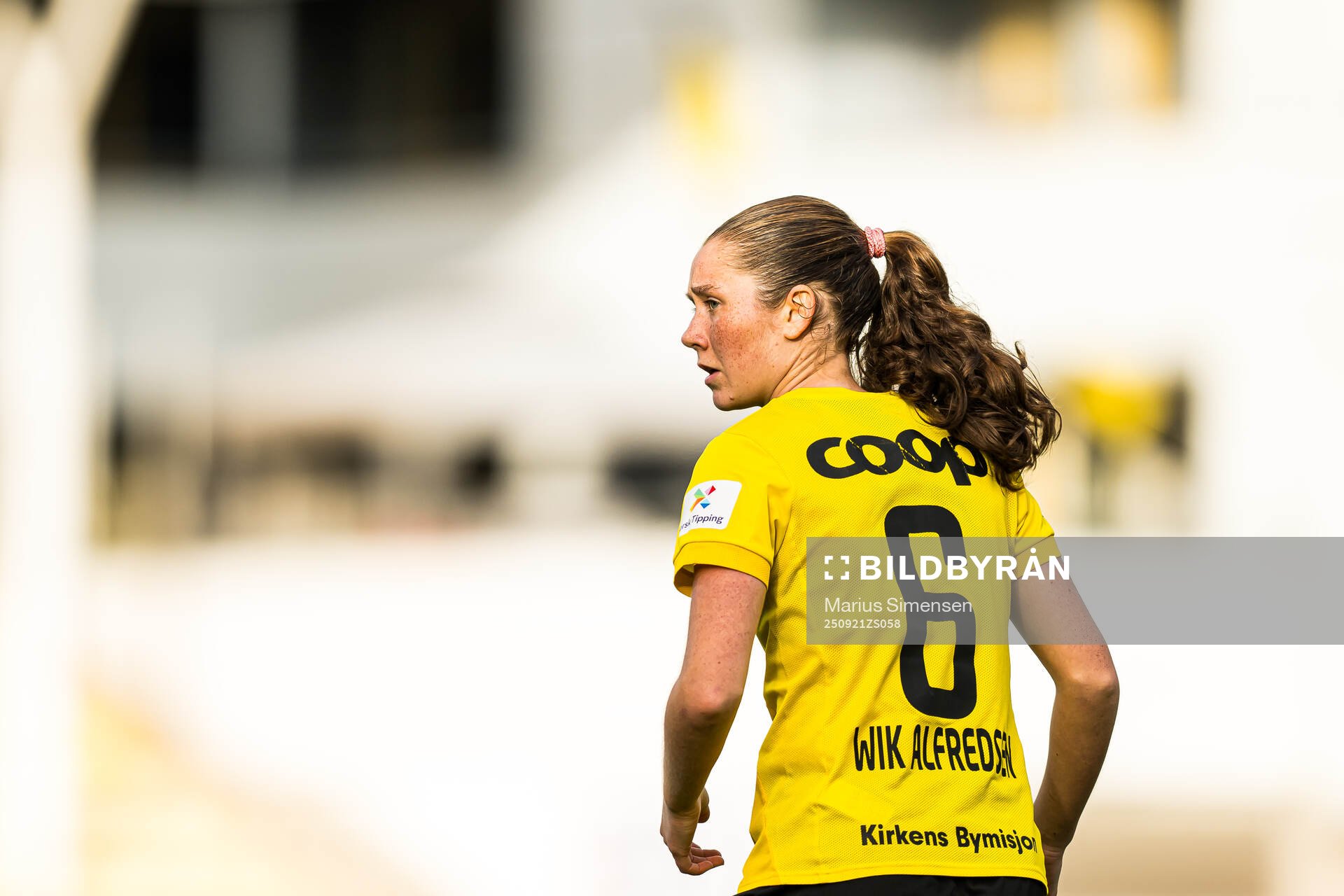 Carina Wik Alfredsen of LSK Kvinner