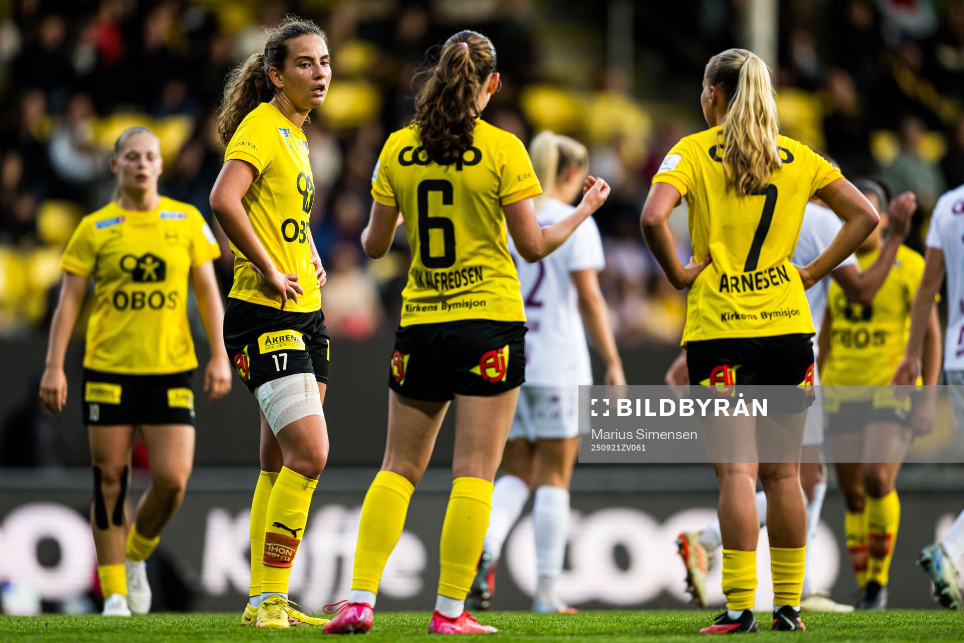 Sarah Tofft of LSK Kvinner looks dejected
