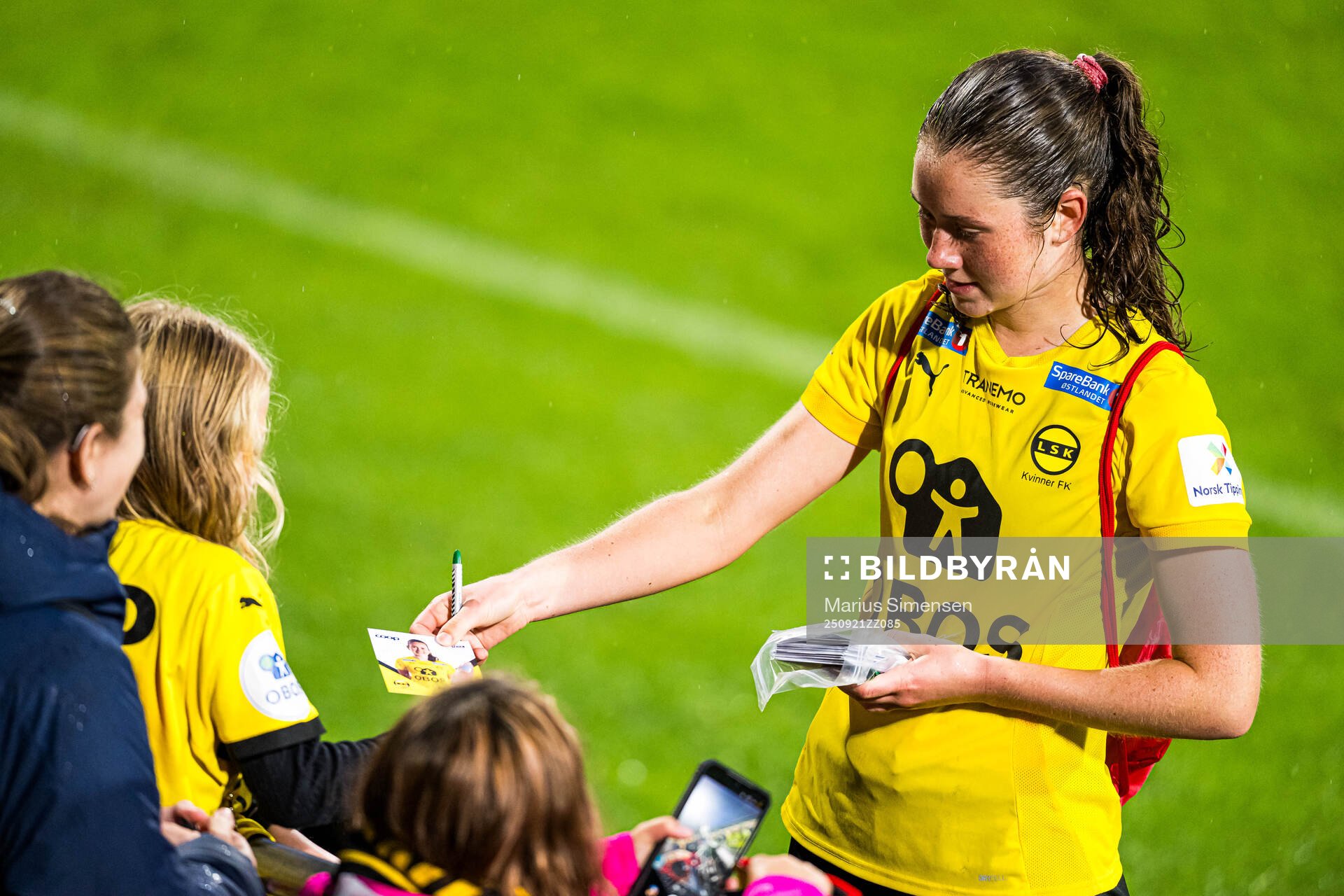 Carina Wik Alfredsen of LSK Kvinner