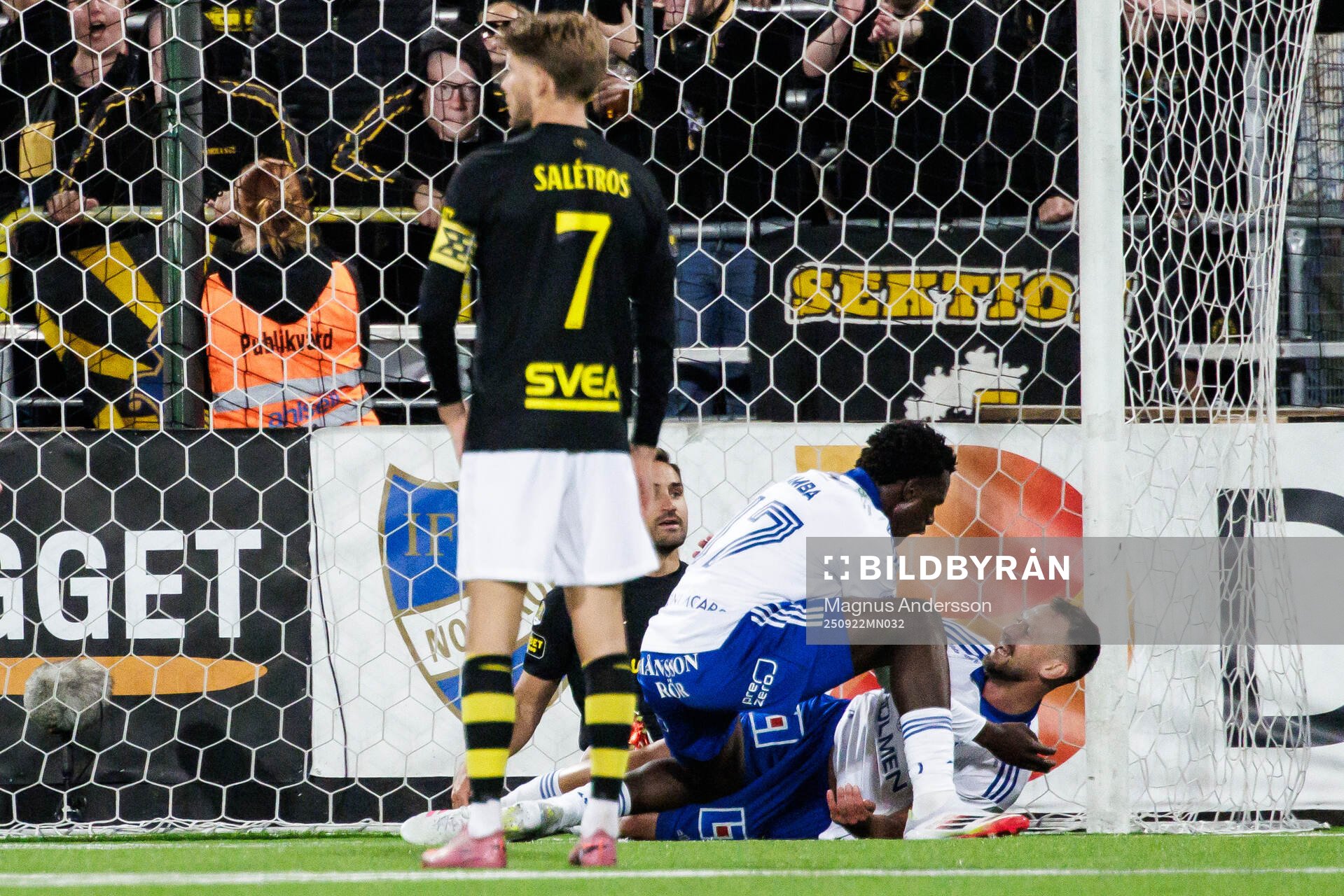 IFK Norrköpings Max Watson jublar