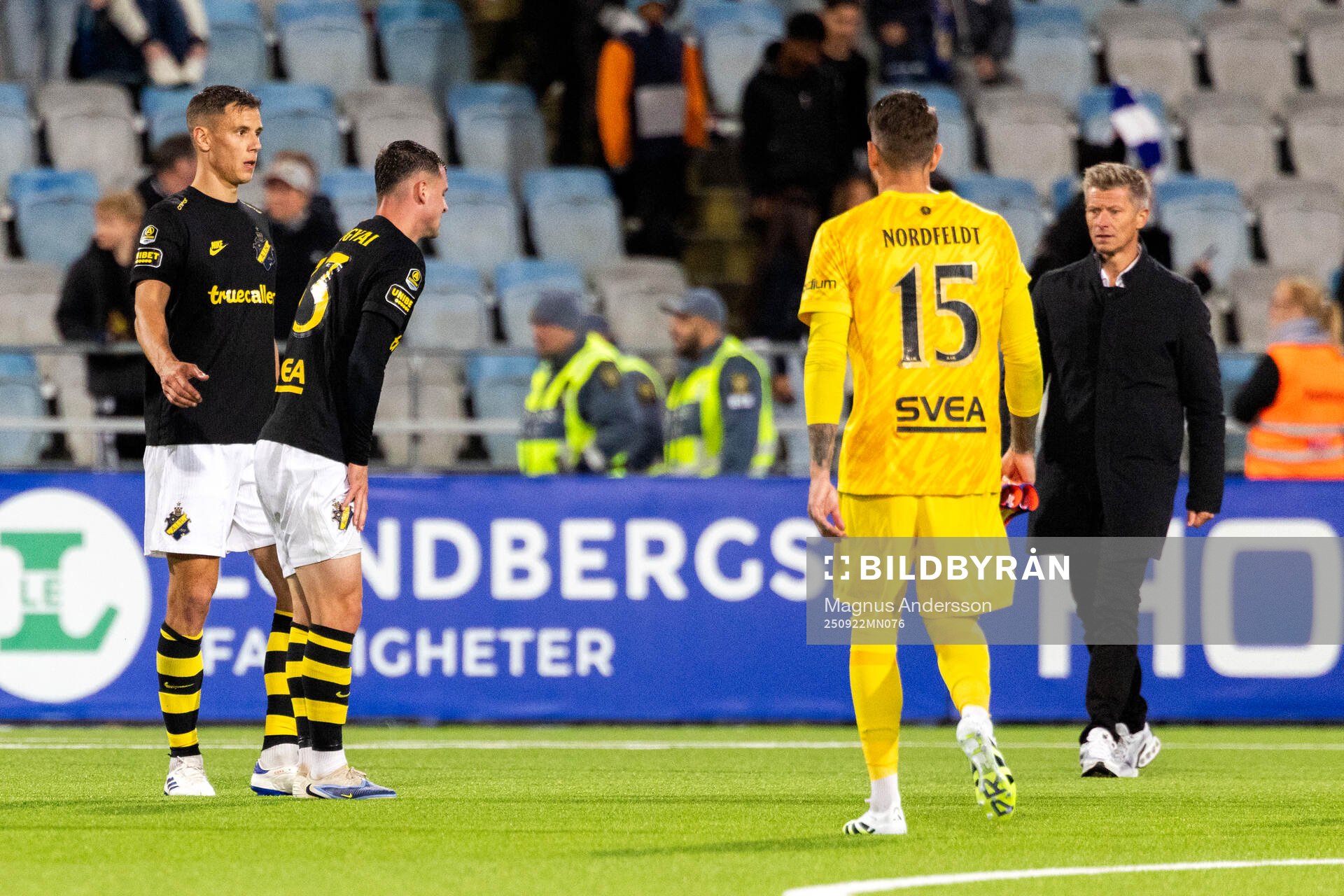 AIKs Filip Benkovic, Áron Csongvai, målvakt Kristoffer