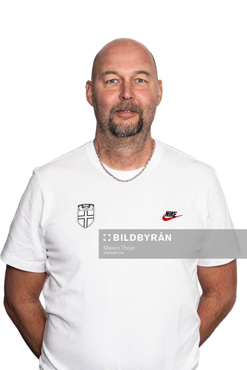 Christian Karlsson, chef, of the Norwegian under-20