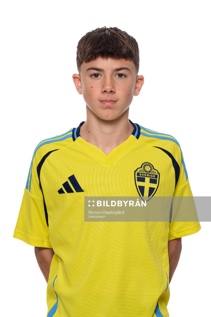 Elton Bujupi
