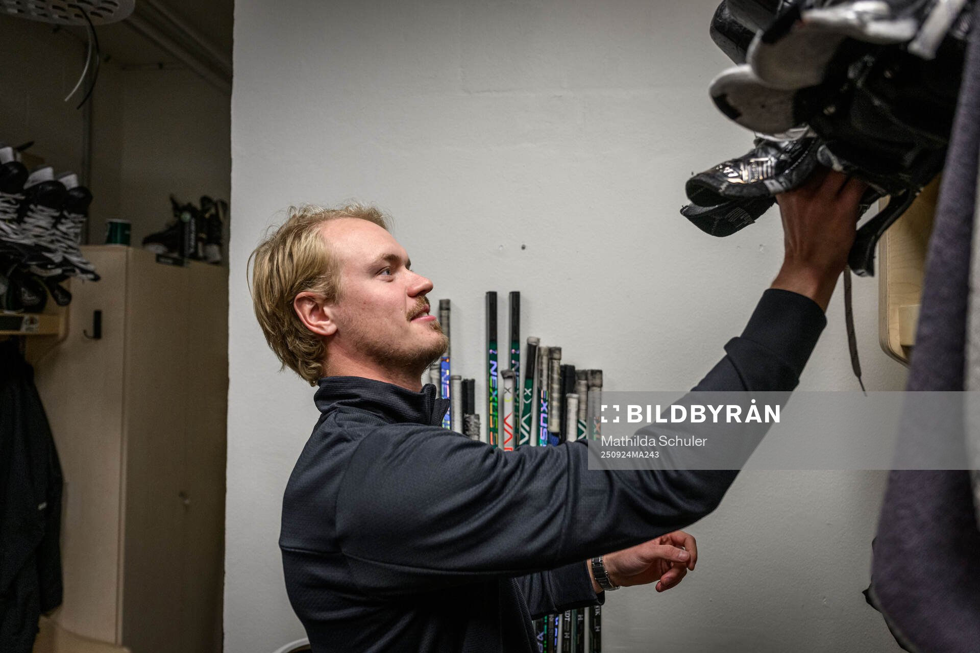 Rögles assisterande tränare i U16 Jakob Bondesson