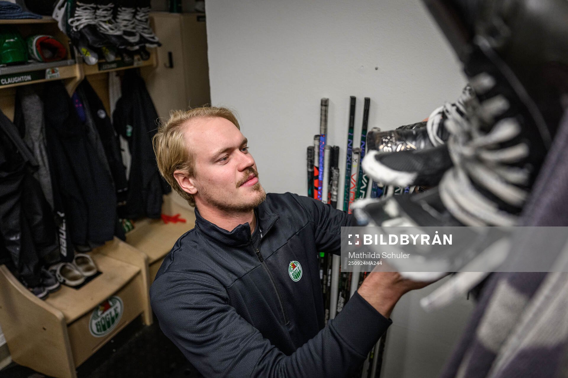 Rögles assisterande tränare i U16 Jakob Bondesson