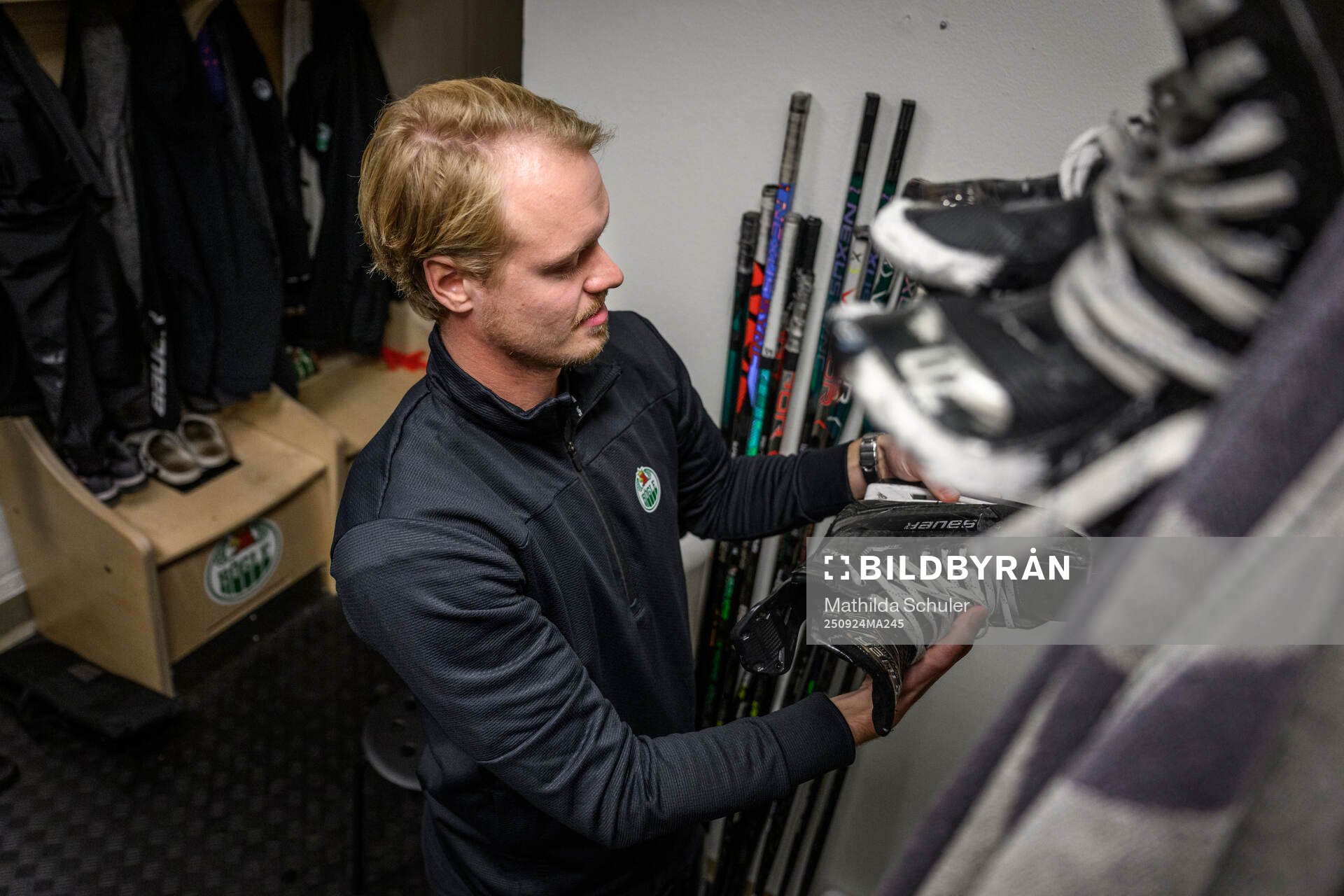 Rögles assisterande tränare i U16 Jakob Bondesson