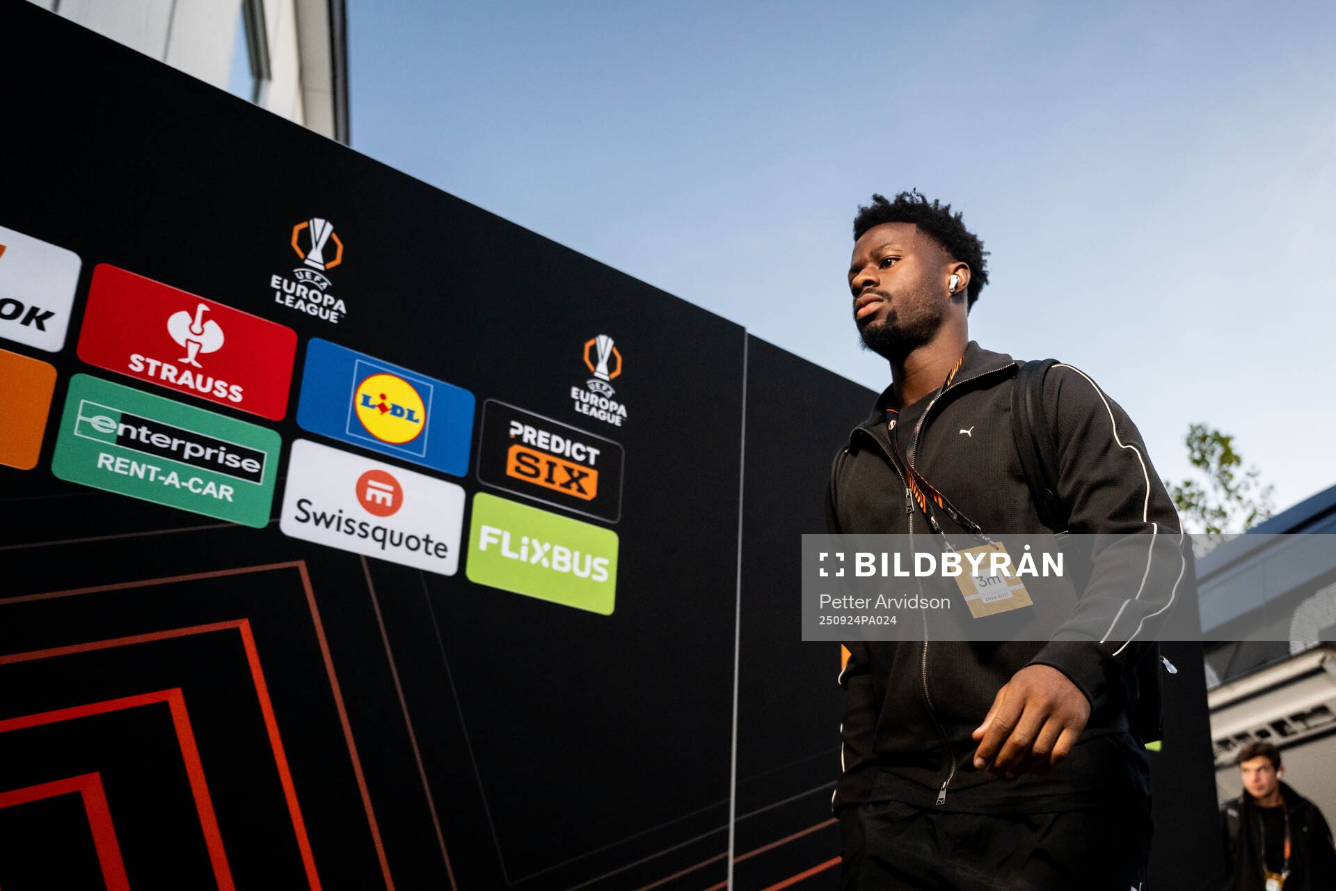 Malmö FFs Emmanuel Ekong arrives at the stadium