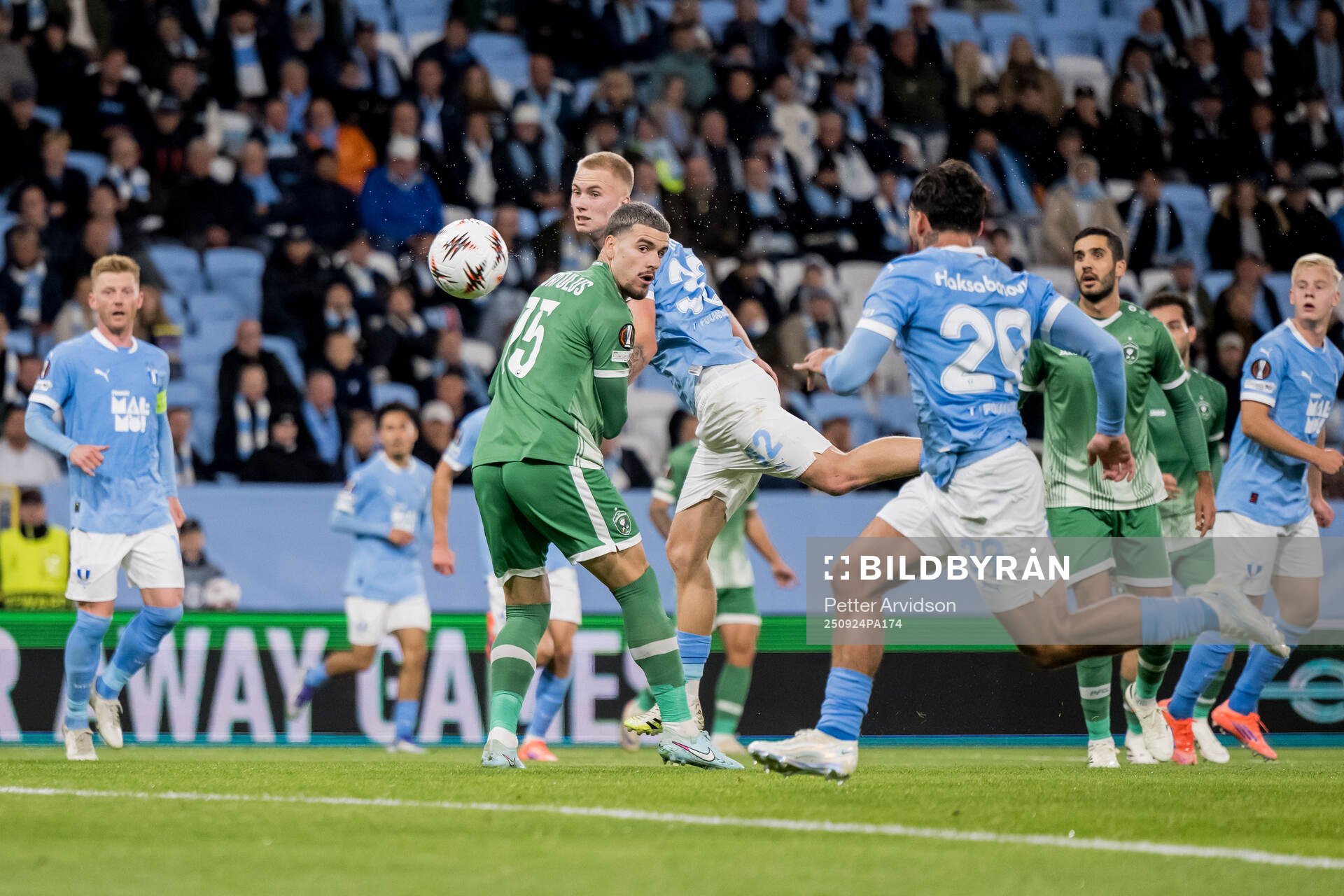 Edvin Kurtulus of Ludogorets and Daniel Gudjohnsen of