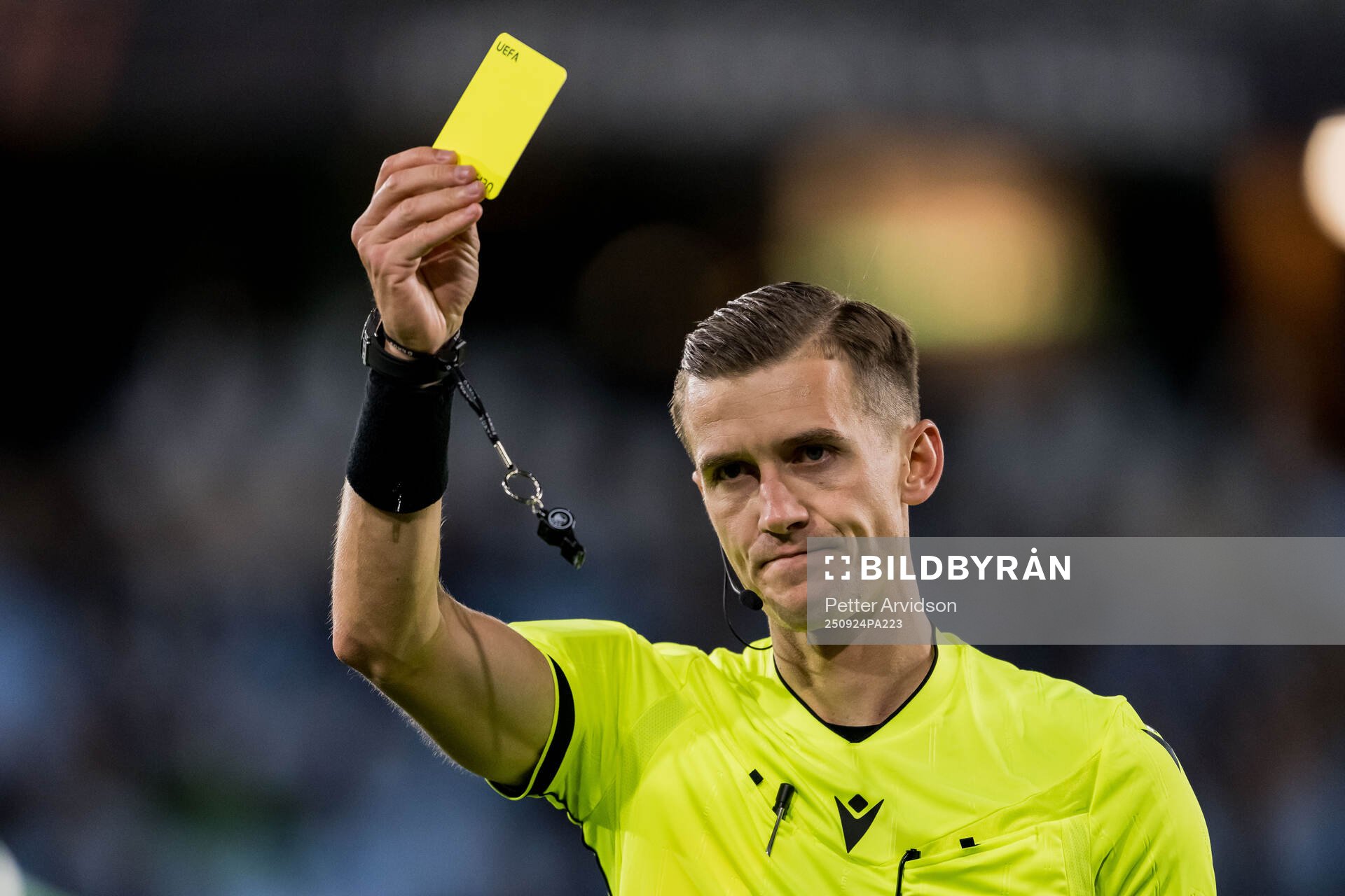 Referee Manfredas Lukjancukas