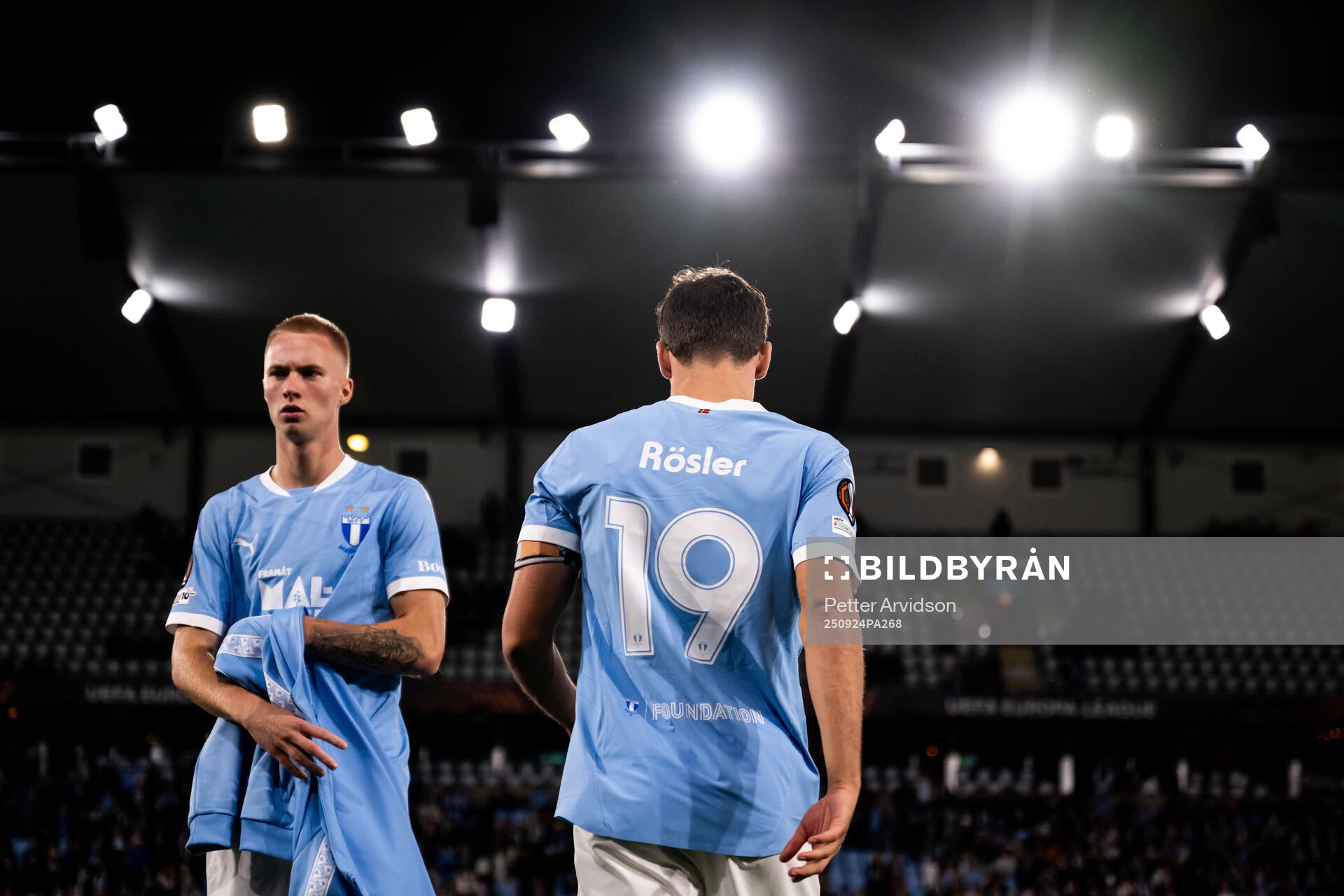 Daniel Gudjohnsen and Colin Rösler of Malmö FF