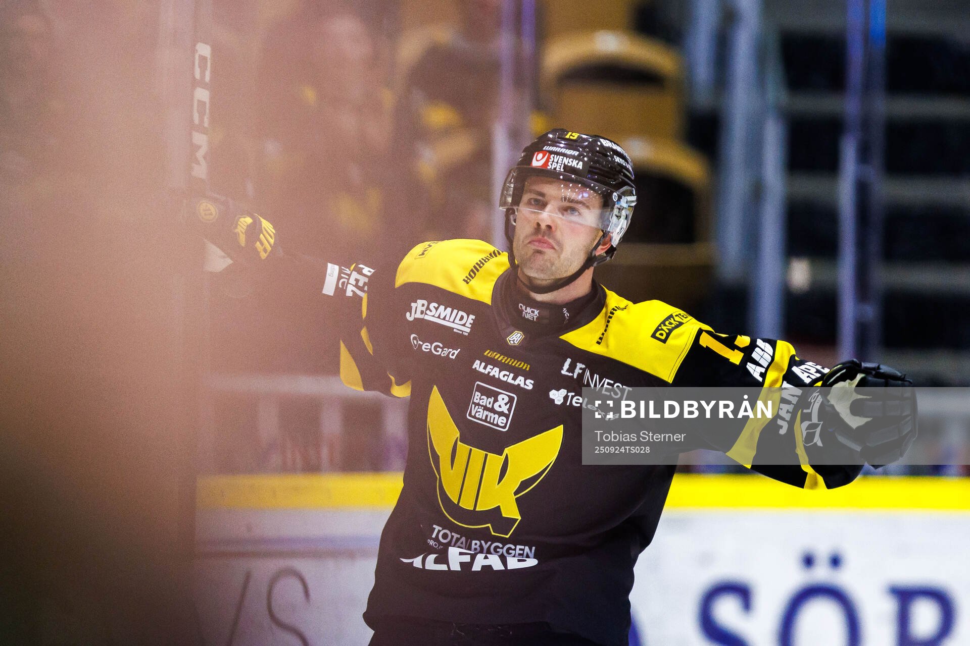 Västerås Tim Friberg jublar